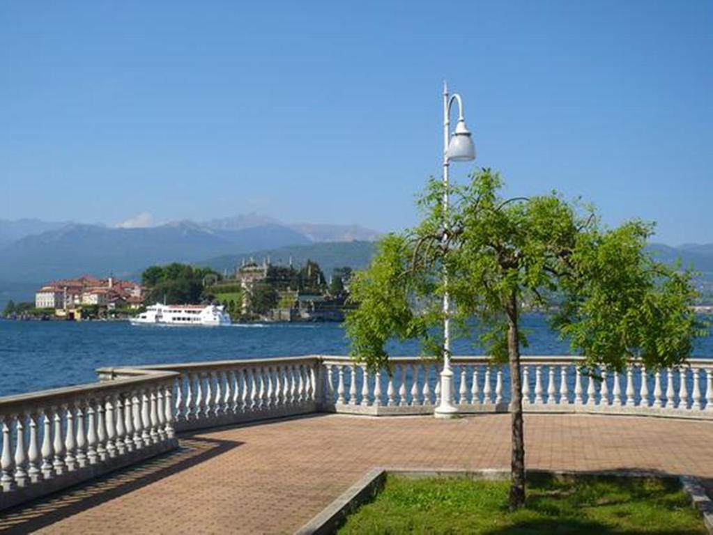 Valgrande Hotel Vogogna Bagian luar foto